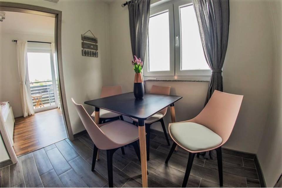 Apartments Mojeljeto Fažana Esterno foto